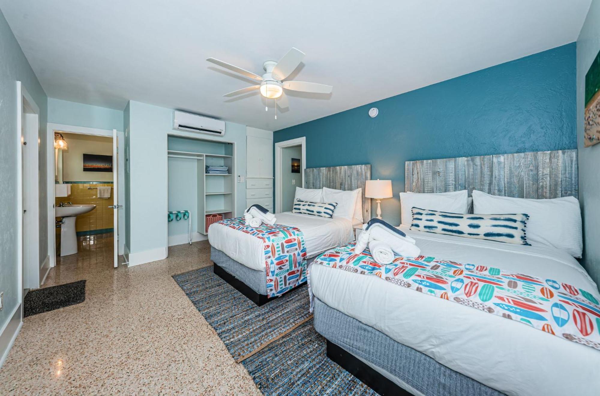 The Roth Hotel, Treasure Island, Florida St. Pete Beach Bagian luar foto