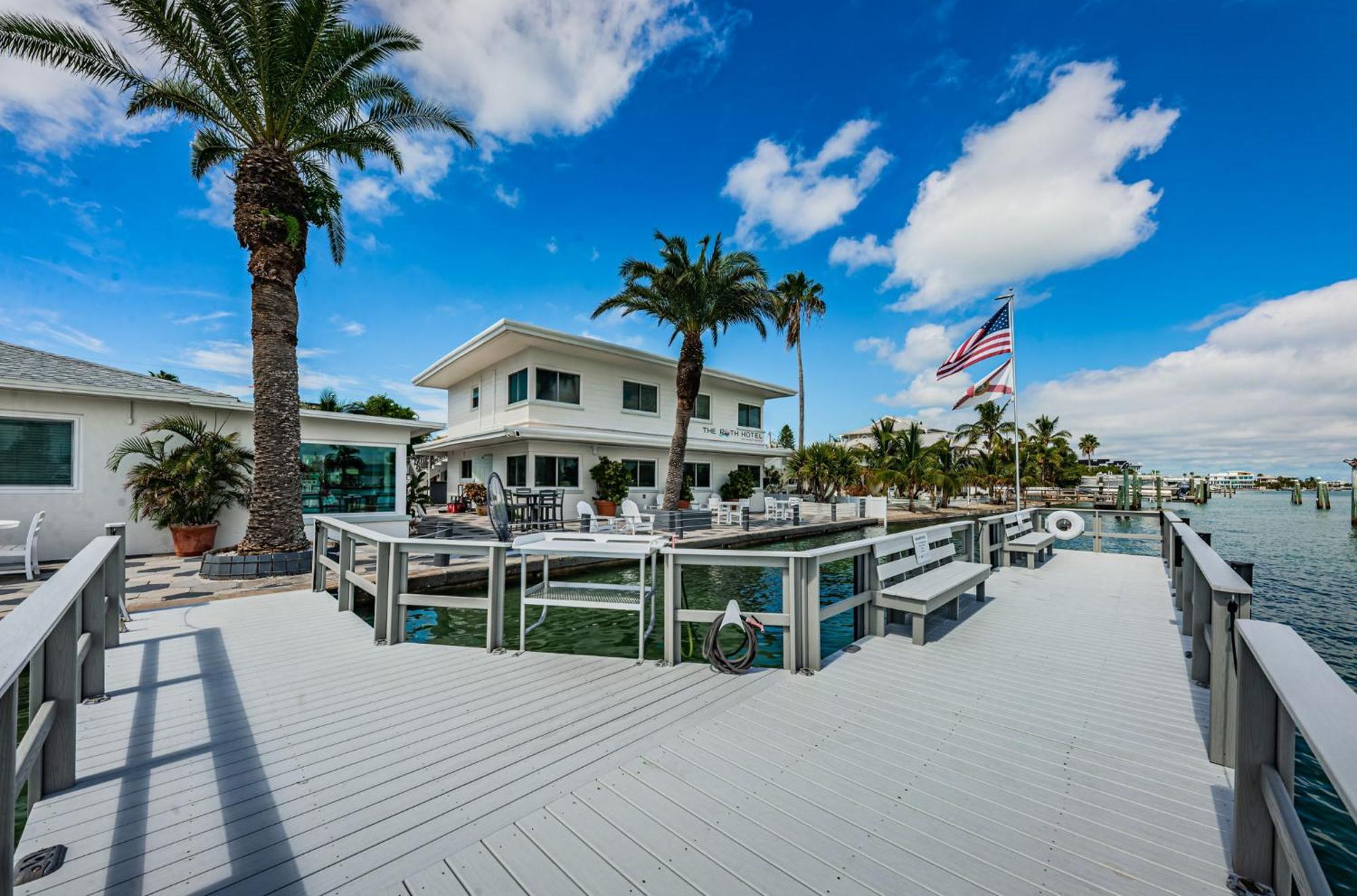 The Roth Hotel, Treasure Island, Florida St. Pete Beach Bagian luar foto