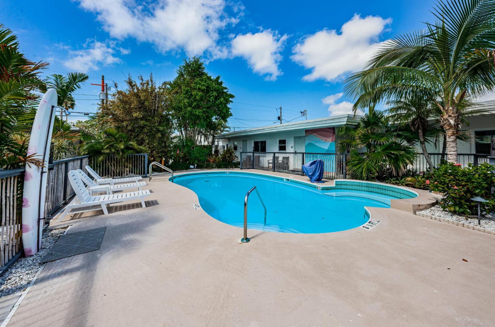 The Roth Hotel, Treasure Island, Florida St. Pete Beach Bagian luar foto